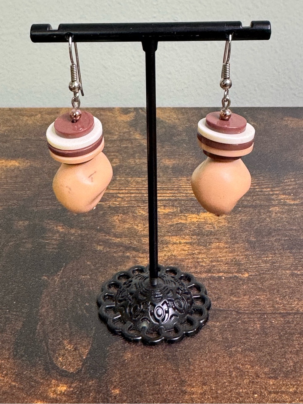 4/$20 Vintage Peach, Brown and Cream Stacked Drop Earrings